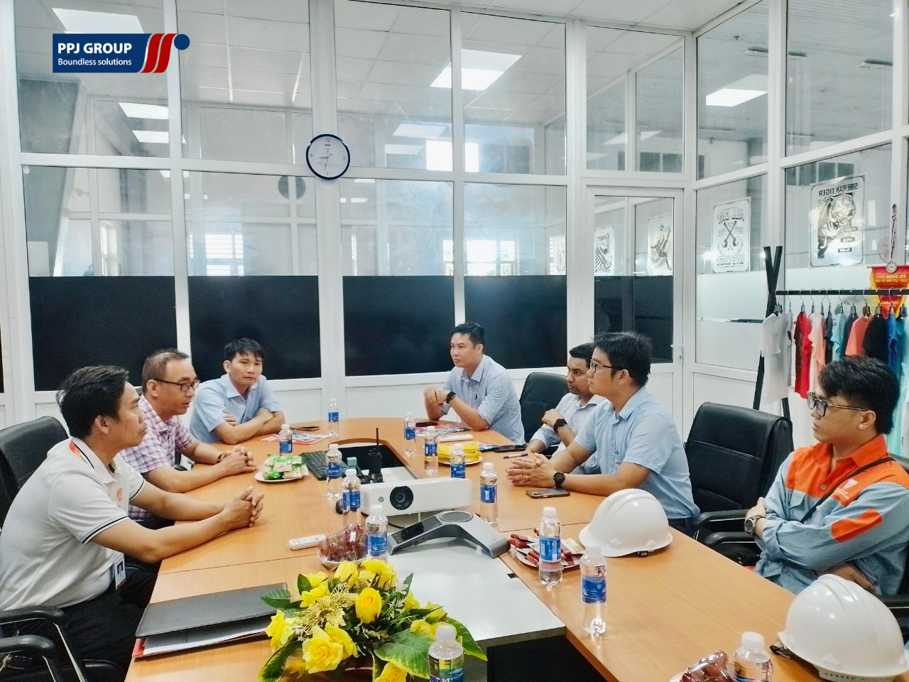 VTJ HUẾ ĐÓN TIẾP KHOA KỸ THUẬT VÀ CÔNG NGHỆ TRỰC THUỘC ĐẠI HỌC HUẾ ...